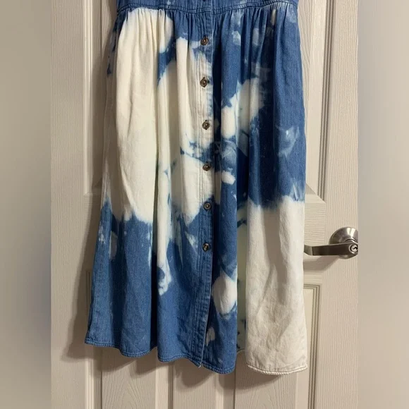 *RARE Vintage 80s Denim Button-Up Dress with Floral Embroidered Designs - M - Picture 3 of 9